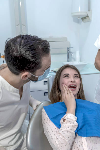 Best Cracked Tooth Emergency Dentist  in Freeland, PA